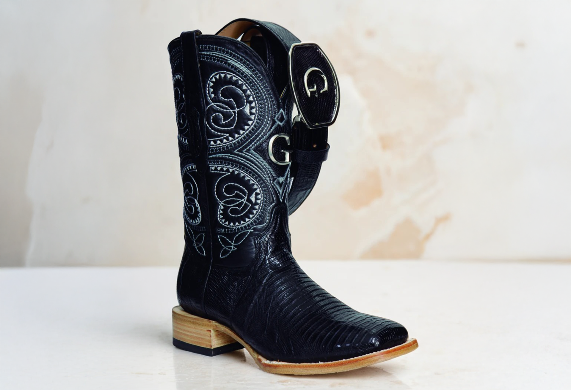 How to Choose the Perfect Cowboy Boots for Every Occasion