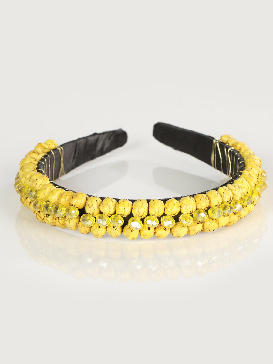 Diadema artesanal de hoja de palma amarilla