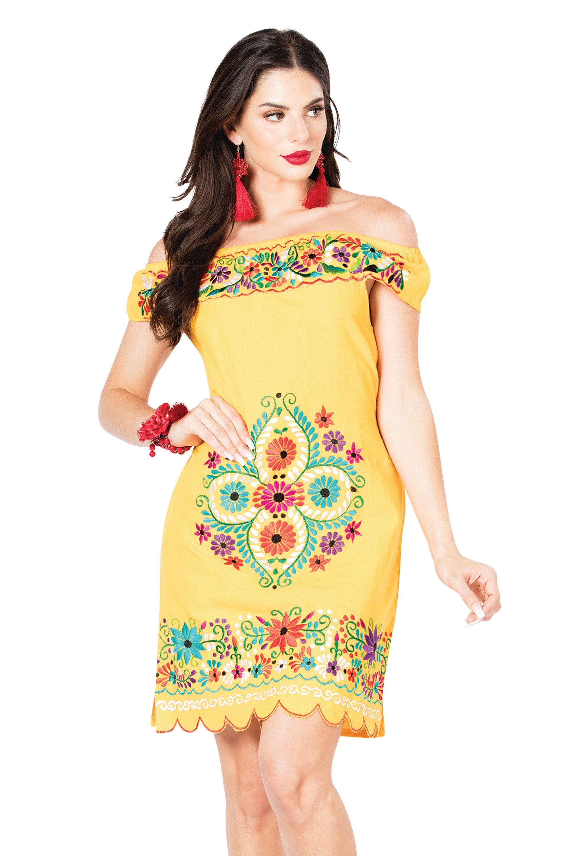 Vestido mexicano artesanal bordado de algodón amarillo