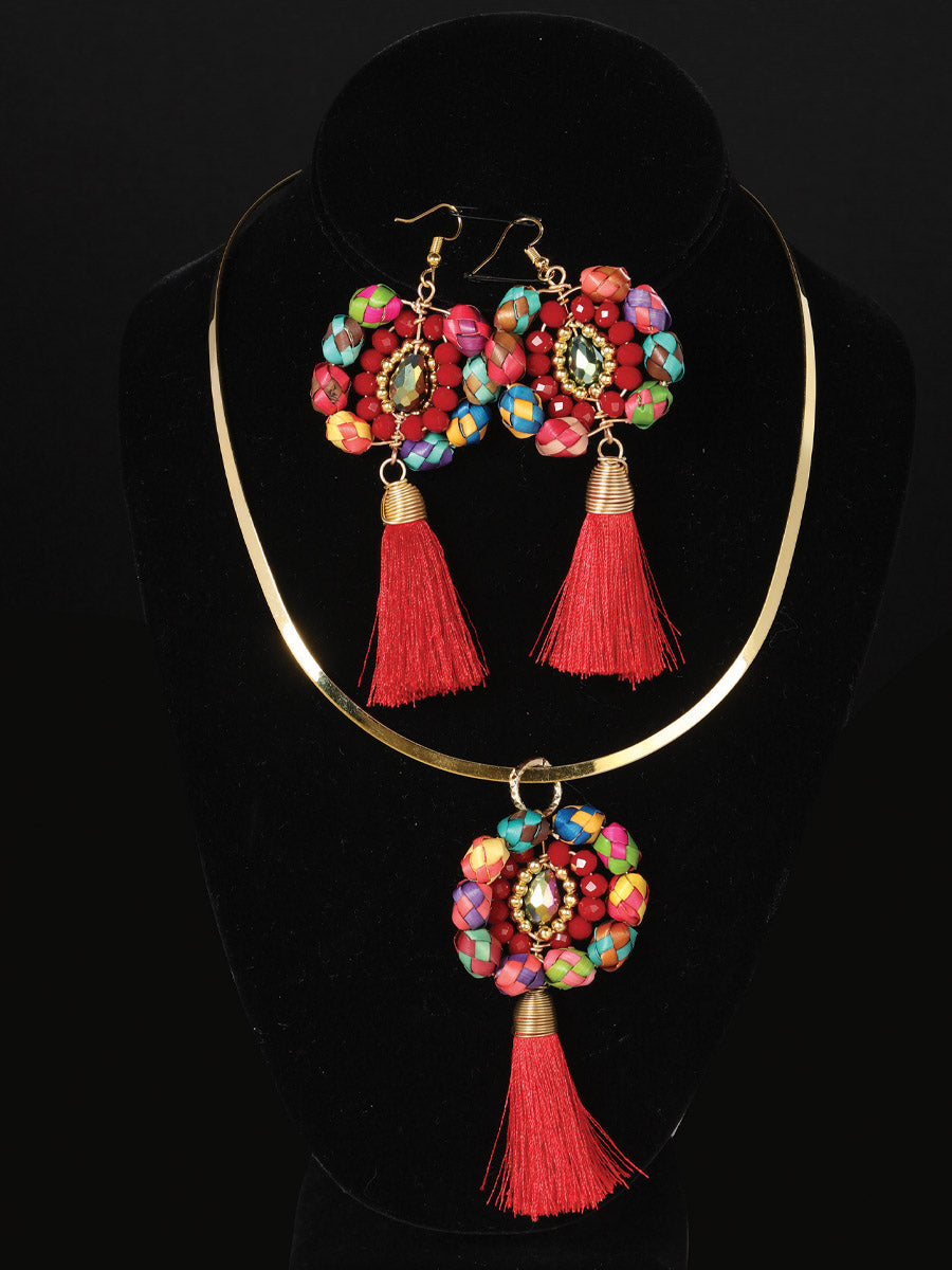 Artisanal Set Earrings and Necklace Palm Silk Thread Red